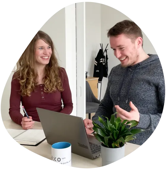 artaxo-Team bei der gemeinsamen Content-Strategie-Arbeit